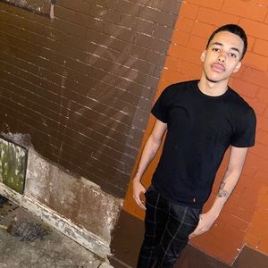 Meet your Posher, Christopher